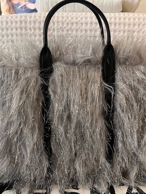 Marc Jacobs Creature Tote Gray Silver Faux Fur Leather Dust Bag $450